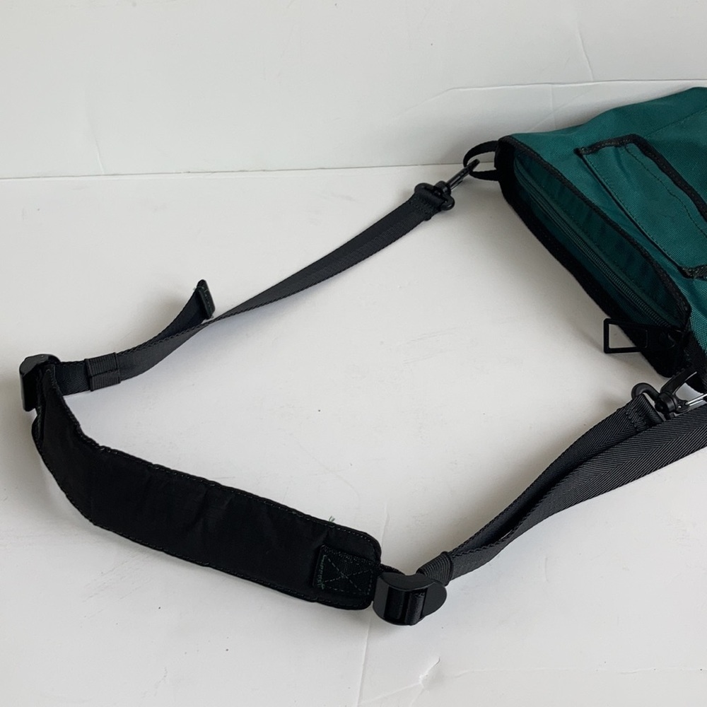 Zara green nylon crossbody fanny pack adjustable strap zip closure front pocket - Picture 13 of 16